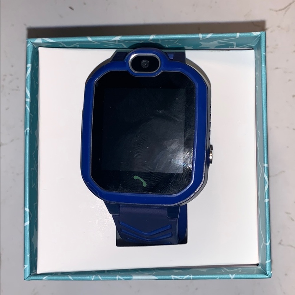 Smart Kids Watch - Picture 2 of 3
